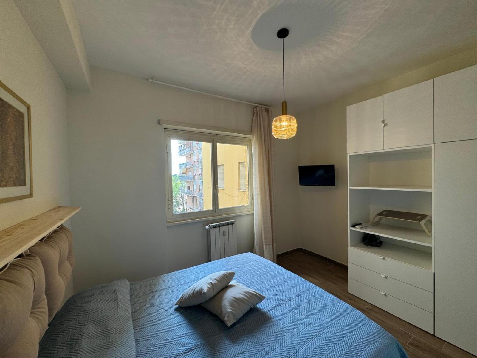 Quiet Apartment *